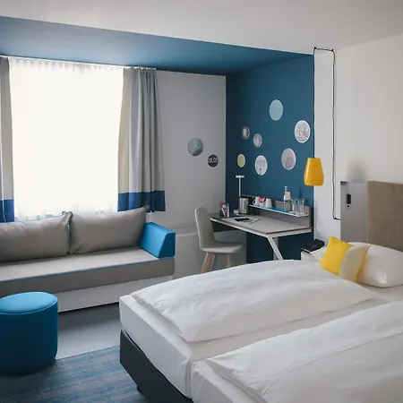Hotel Vienna House Easy By Wyndham 4*