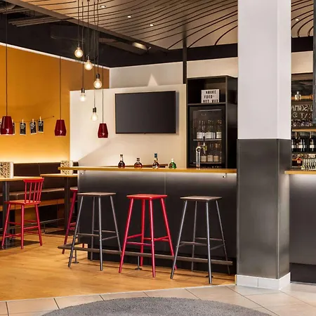 Vienna House Easy By Wyndham 4*