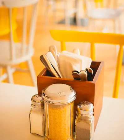 Vienna House Easy By Wyndham 酒店