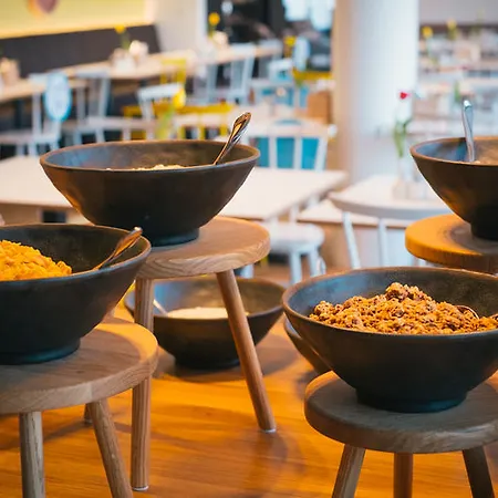 Vienna House Easy By Wyndham 酒店